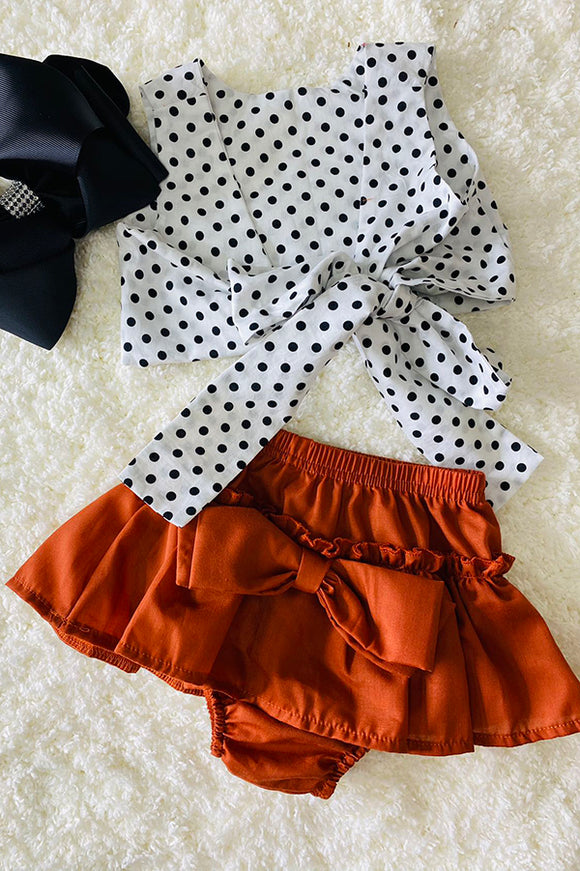 DLH2525 Polka dot blouse w/rust color bloomer skirt & headband included