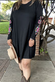 BQ15496 Long sleeve/ Multi color embroidery w/side pockets women black dresses