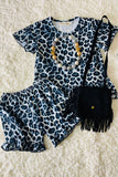 XCH0666-4H Kids Blue leopard prints tops & ruffle shorts girls sets