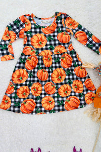 XCH0555-24H Black & white checkers w/pumpkins long sleeve girls dress wholesale