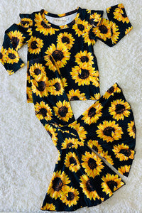 XCH0013-11H Kids sunflower printed top bell bottom girls clothing sets wholesale