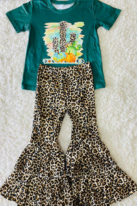 DLH2576 Leopard cactus & pumpkin prints top bell bottom girls outfit sets wholesale