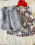 240610M Light grey sleeveless girls faux fur vest/cardigan