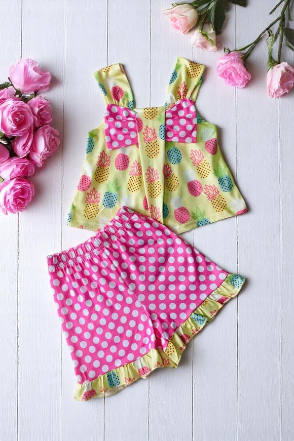 Buy children clothing vendors Pineapple & Polka dots top shorts 2pc girls sets XCH04019