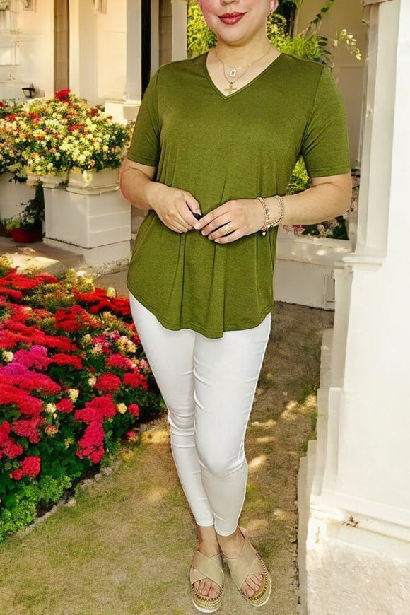 Women's t-shrit wholesale Green V-neckline short sleeves top GJQ15508