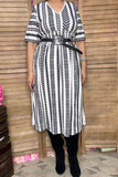 Black & White Geometric Short Sleeve Women Midi Dress w/slit GJQ16338 Afloor