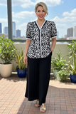 Western leopard stripe trim v-neck women's boutique top Southern Stitch GJQ17169