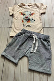Cow & MOO printed short sleeve top & grey shorts 2pc boy set 251273M A15S1