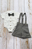 Soft gauze white short sleeve onesie & suspender shorts & bow tie boy's set 2601012M A15S3