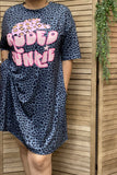 XCH14470 Hat pink graphic printed short sleeve w/side pockets women leopard dresses