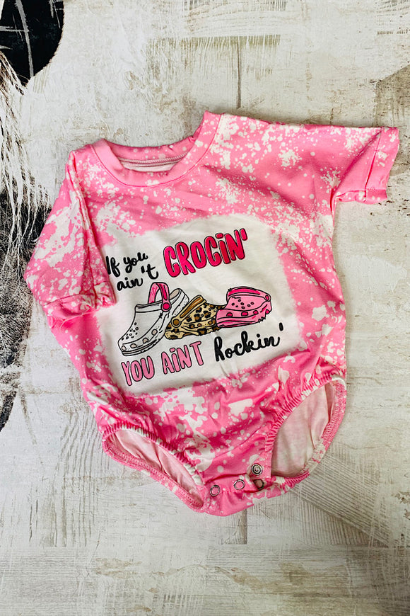 DLH2339 IF YOU AINT CROCIN YOU AINT ROCKIN Pink printed baby onesie
