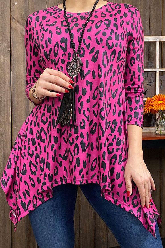GJQ11038 Fuchsia leopard printed 3/4 sleeve blouse