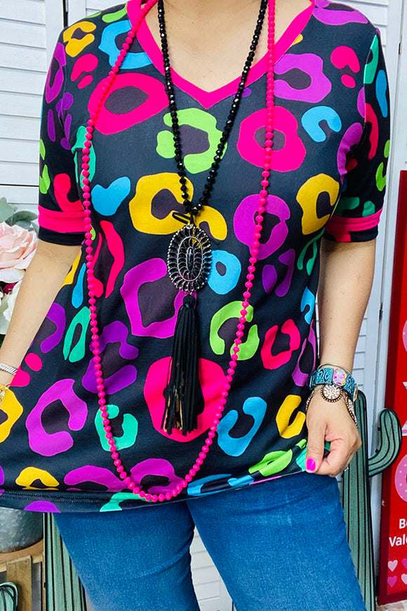 GJQ14661 Multicolor leopard printed short sleeve women top with v-neckline