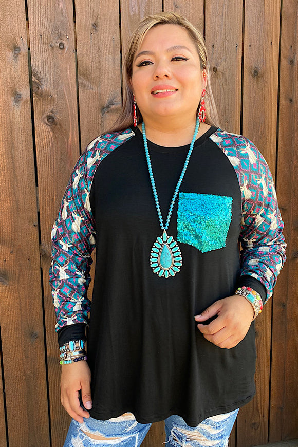 DLH9843-2    BLACK TOP W/TURQUOISE SEQUIN FRONT POCKET AND REINDEER PRINTED L/S