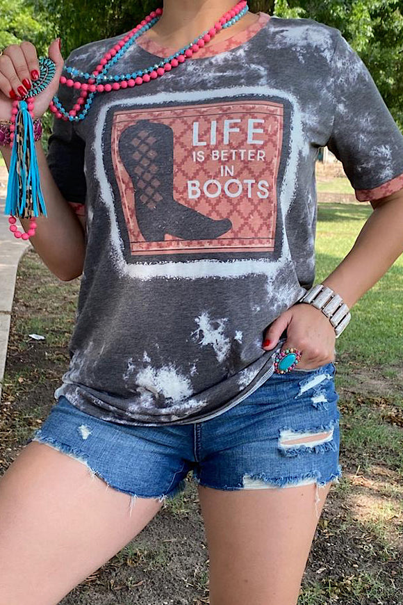 LIFE IS BETTER IN BOOTS Grey graphic t-shirt DLH12283