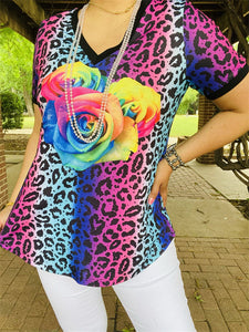 XCH13734 Pink&Turquoise leopard&rose multi color printed black V-neckline short sleeve women tops