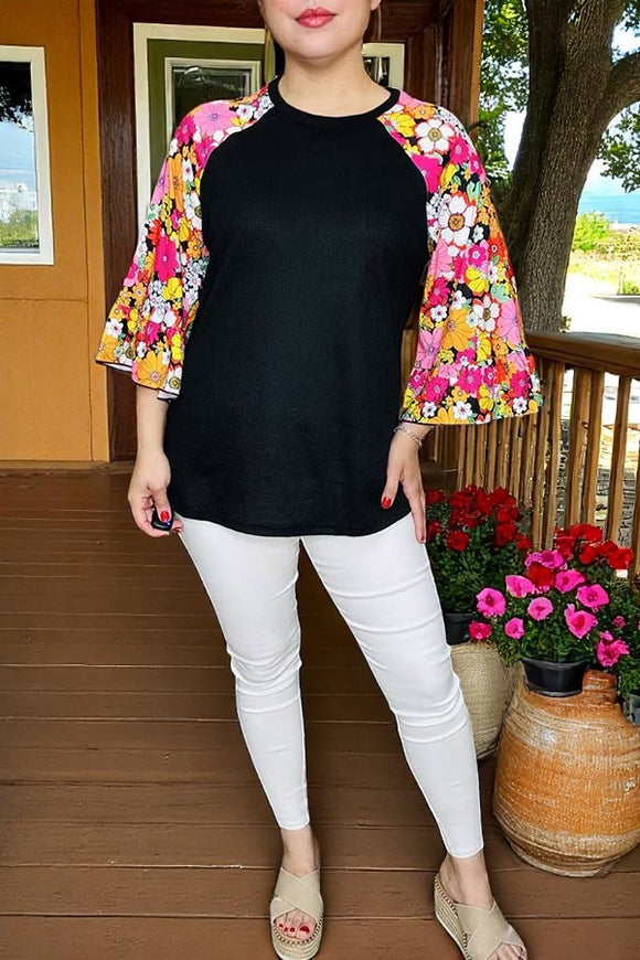 Women t-shirt wholesale Floral sleeve & black body top YMY15382