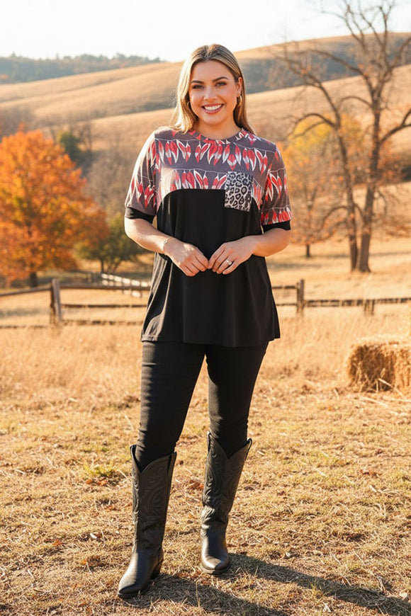 YMY12060 Block black w/feather & leopard front pocket printed short sleeve women top (ES7)