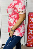 DLH12875 Hugs & Kissed Leopard hearts printed fuchsia tie-dye women top w/ short sleeve