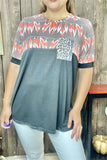 YMY12060 Block black w/feather & leopard front pocket printed short sleeve women top (ES7)