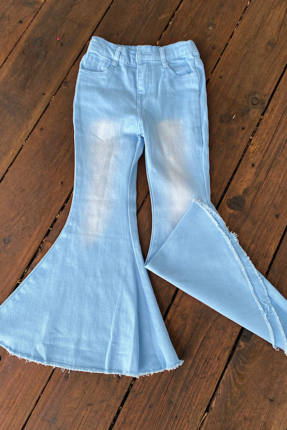 230113M Light blue bell bottom girl jeans